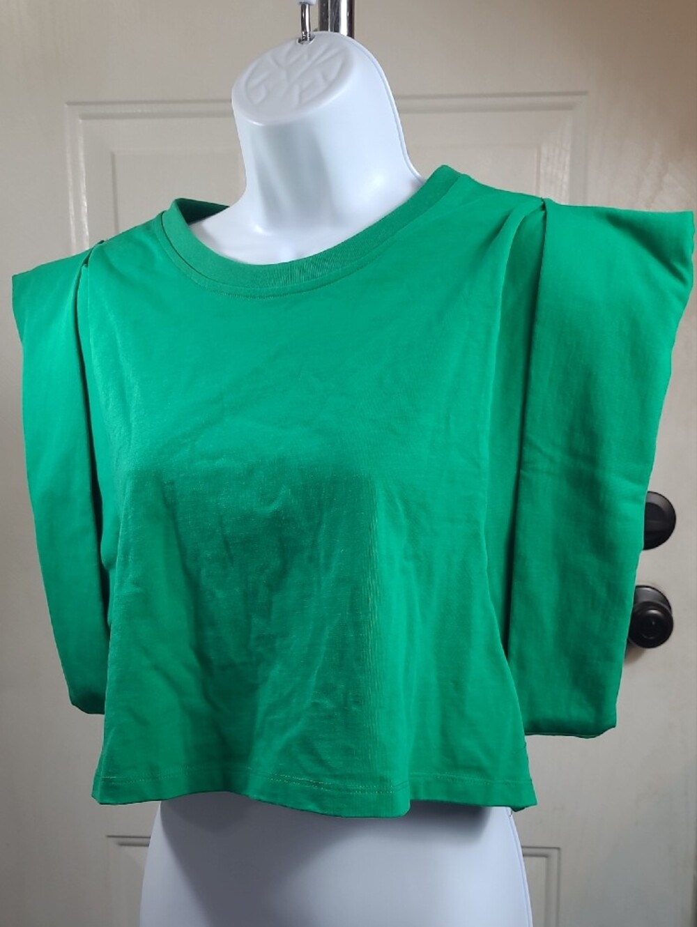 Endless Rose Emerald Green Cropped Shoulder-Pad Tee - Picture 2 of 9